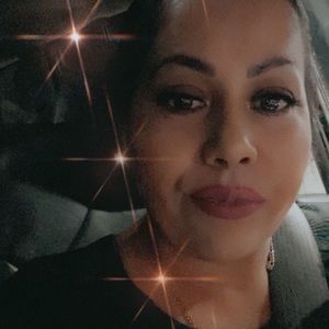 Meet your Posher, Eva